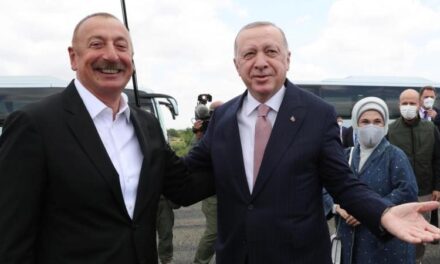 Turquía y Azerbaiyán sellan su alianza con la firma de una declaración en Shushá