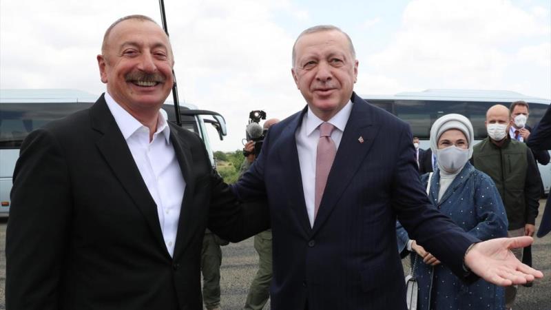 Turquía y Azerbaiyán sellan su alianza con la firma de una declaración en Shushá