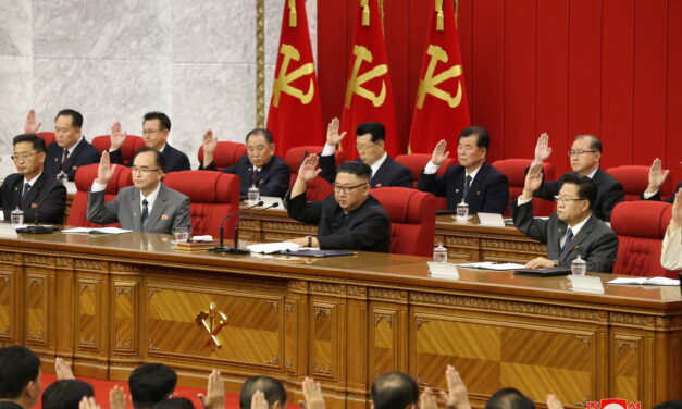 Kim promete esfuerzos ante «serias dificultades» que afronta Corea del Norte