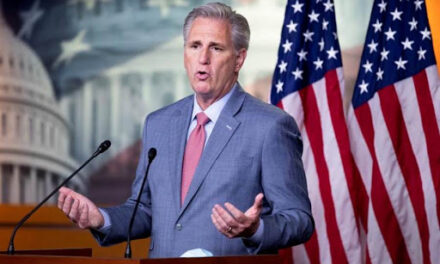 Representantes republicanos crean comité asesor sobre Cuba