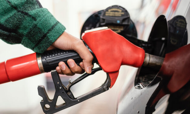 DACO registra baja en el precio en bomba de la gasolina