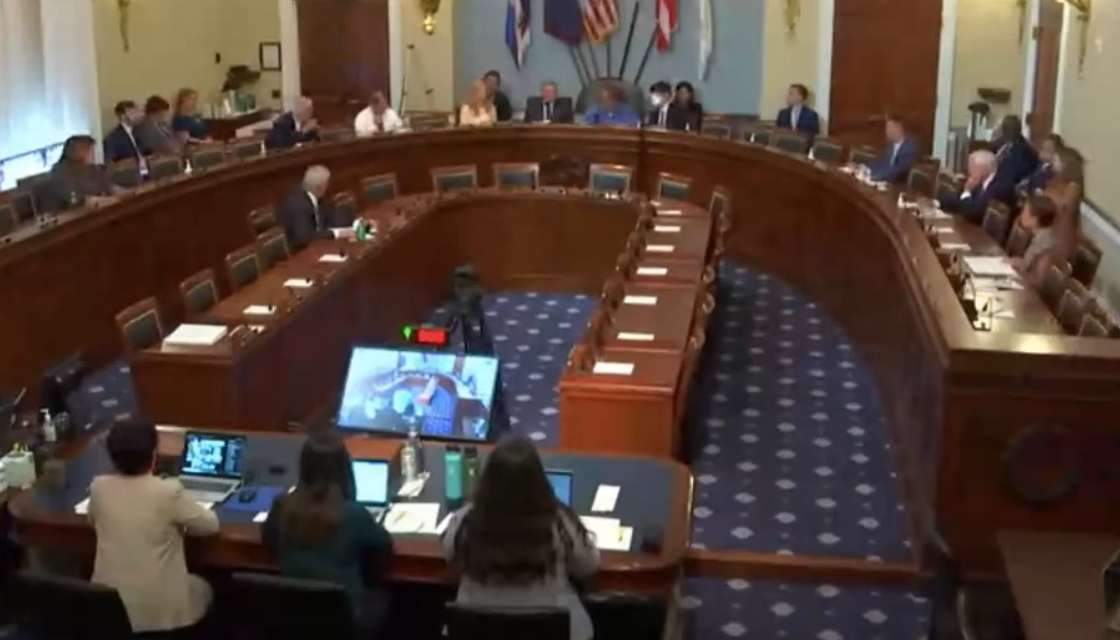 Comité de Recursos Naturales de la Cámara federal aprueba proyecto HR 8393 de estatus para Puerto Rico