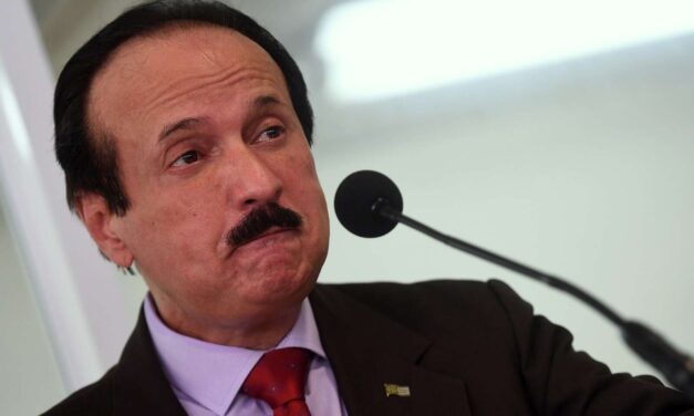 Tribunal rechaza solicitud de desestimación del caso contra suspendido alcalde de Mayagüez